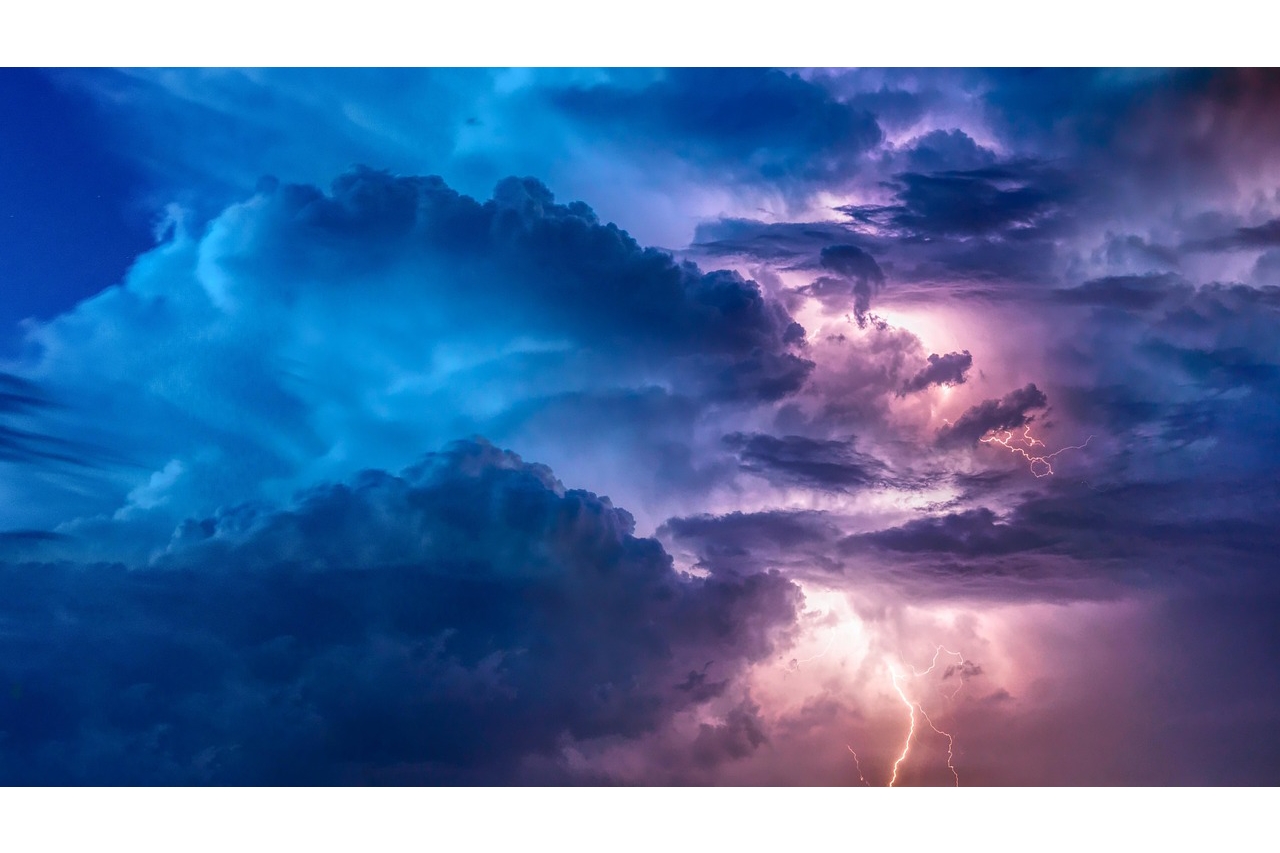 Blue and Red Idea weather Blue and Red Idea weather